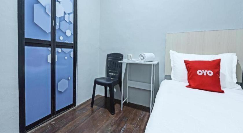Oyo 90594 Hotel Casalink Paka Екстер'єр фото